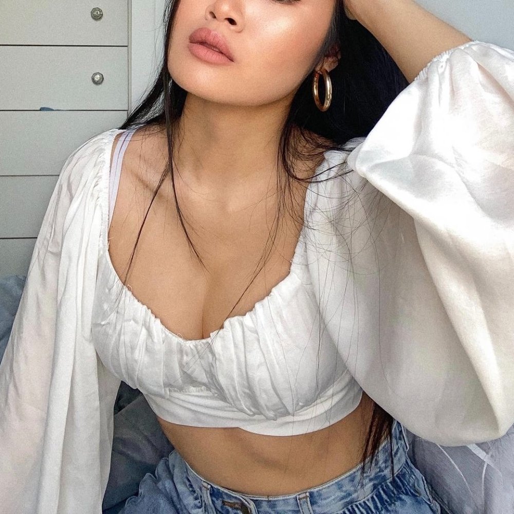 Women's bell sleeve crop top in white